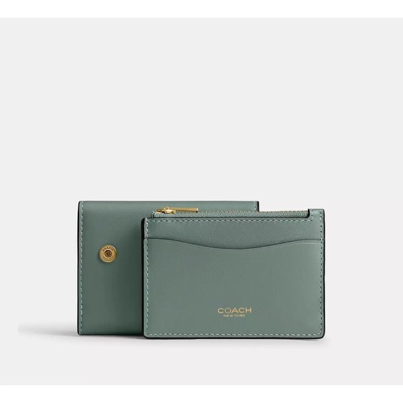 NWT Coach Essential Card Holder Wallet in Sage - Picture 8 of 10